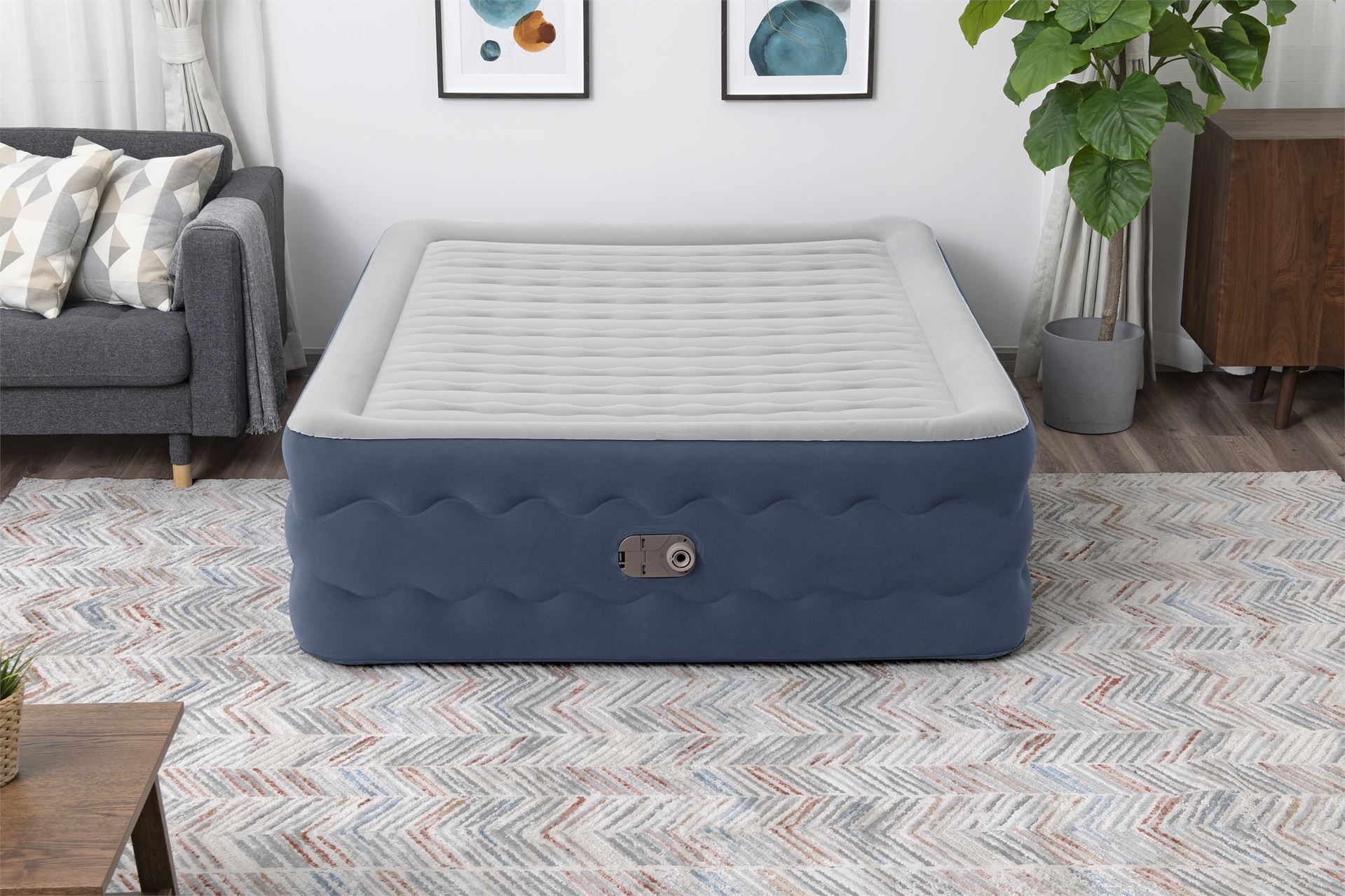 Bestway air bed 'Tritech Queen' - 203x152x51 cm - with side, built-in pump - Luxury design blue/white Bestway-2-03m-x-1-52m-x-51cm-Tritech-Truleisure-Air-Mattress-Queen-Built-in-AC-pump