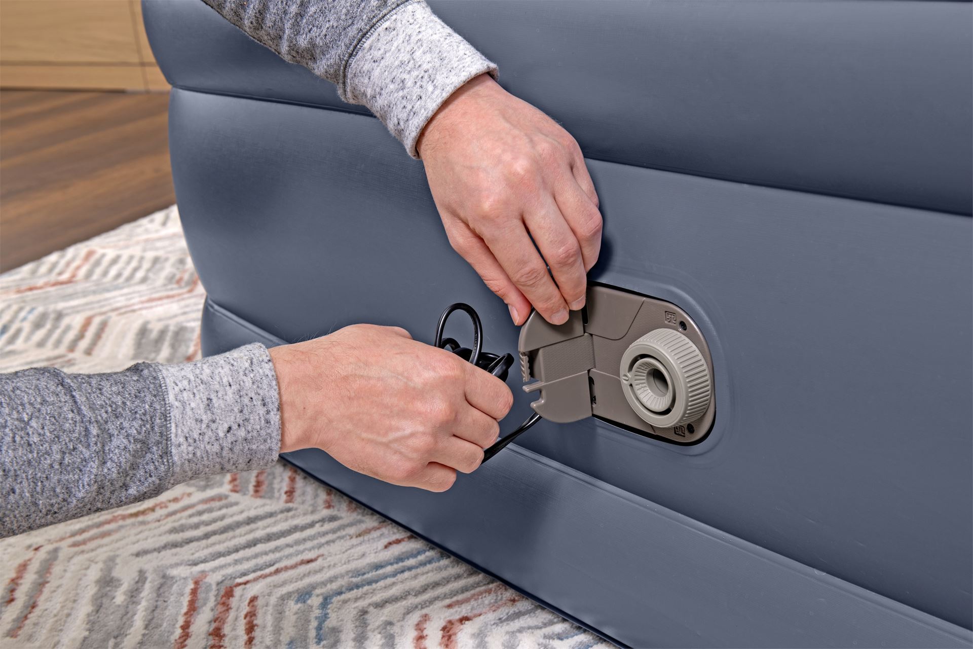 Bestway-2-03m-x-1-52m-x-51cm-Tritech-Air-Mattress-Queen-Built-in-AC-Pump