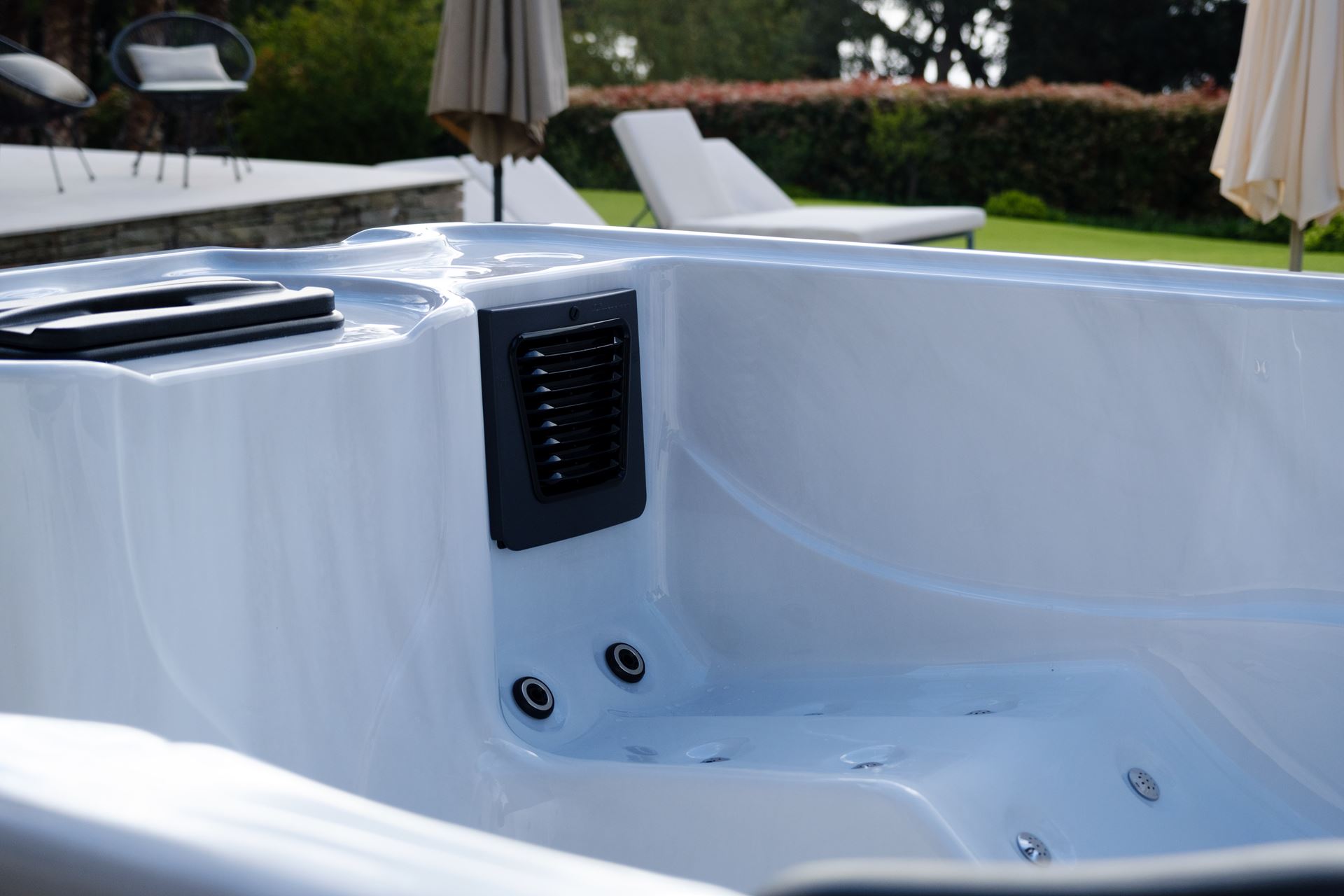 Bestway-Acryl-vaste-Hydrojet-spa-5-personen-12-jets-14-luchtstralen-200x200x78cm