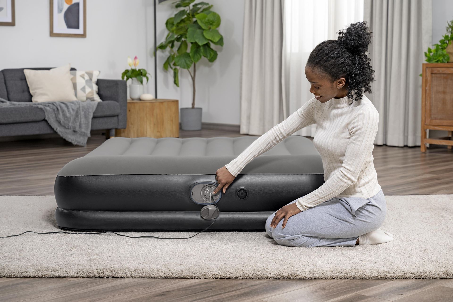 Bestway-2-03m-x-1-52m-x-36cm-Tritech-Air-Mattress-Queen-Built-in-USB-pump