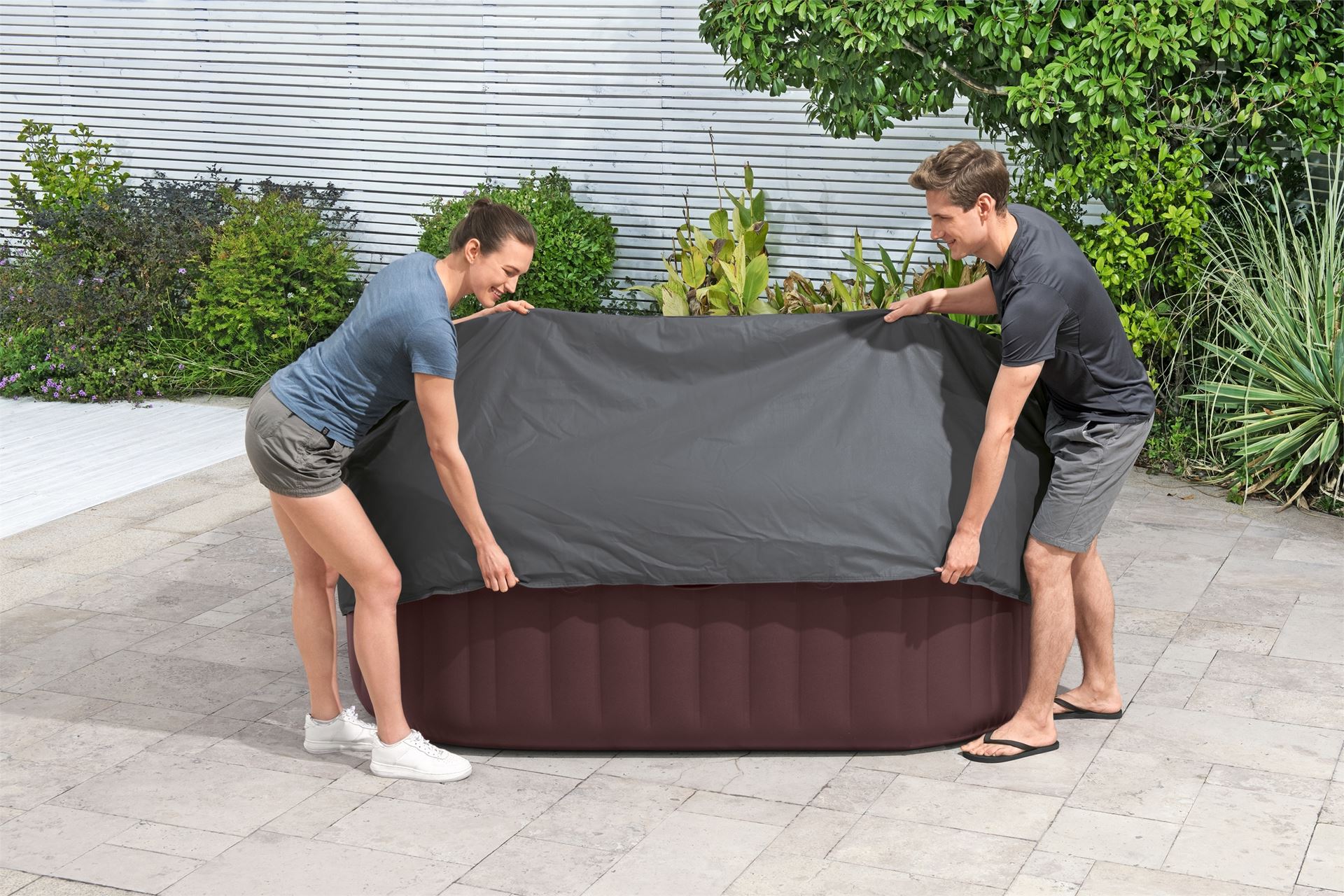 Lay-Z-Spa-79-x-79-x-31-5-2-01m-x-2-01m-x-80cm-Thermal-Cover-Square