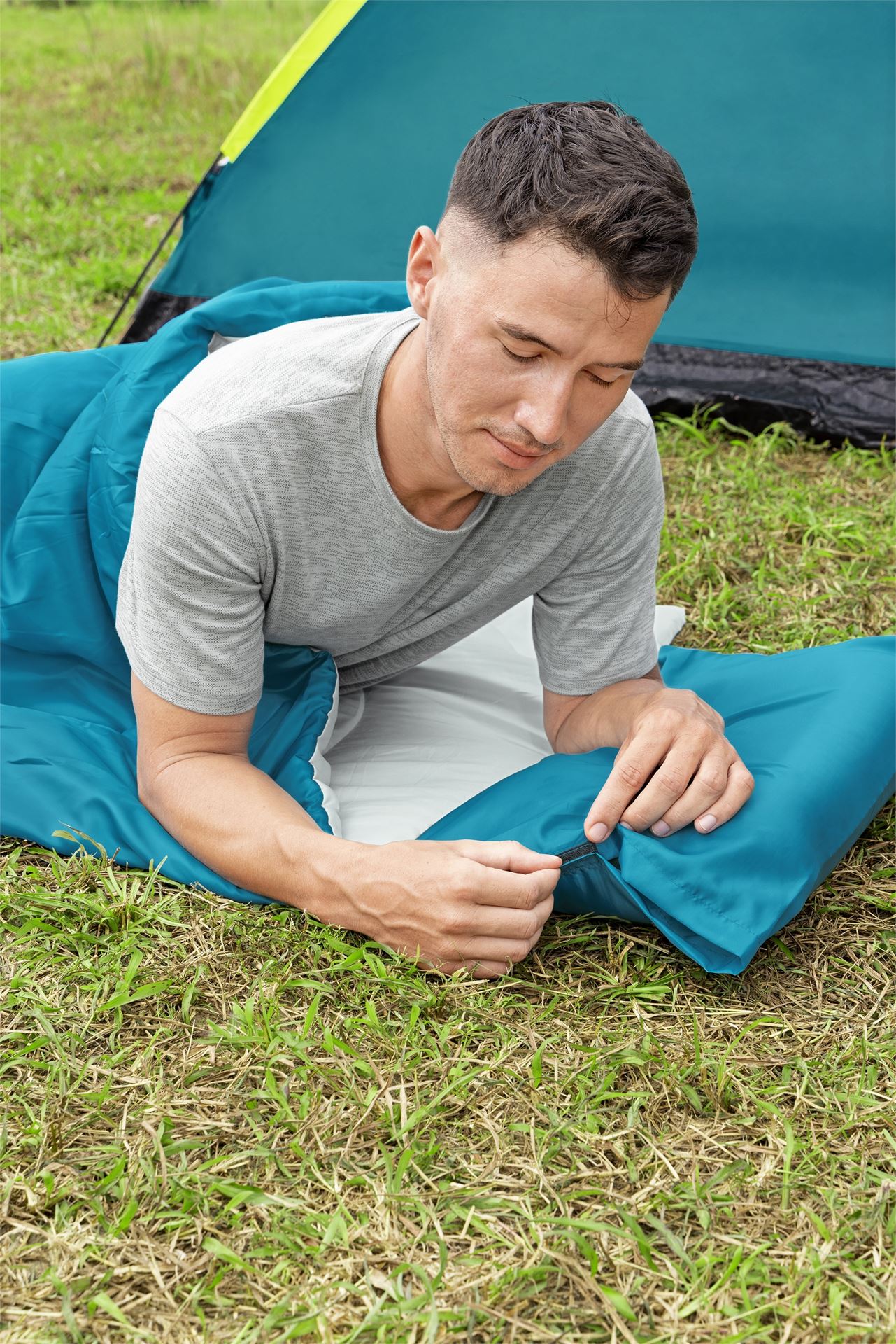 Bestway-75-x-33-1-90m-x-84cm-Evade-10-Sleeping-Bag
