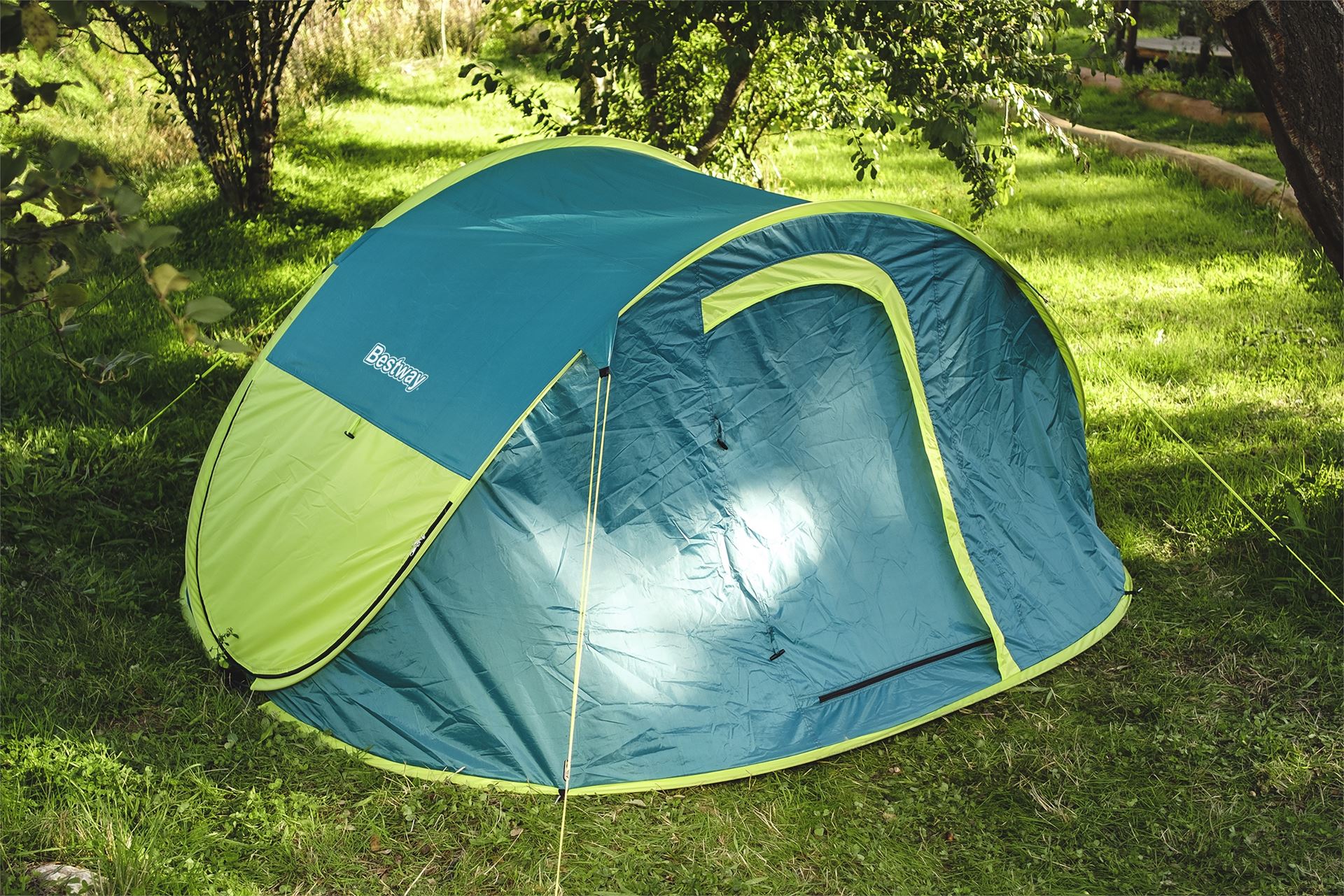 Bestway-6-11-x-7-10-x-39-2-10m-x-2-40m-x-1-00m-Coolmount-4-Tent