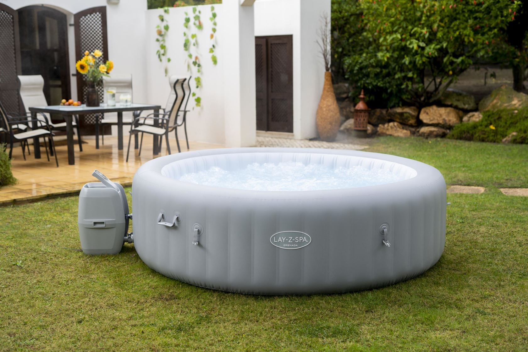 Bestway Lay-Z-Spa Grenada Airjet inflatable spa - 6-8 people