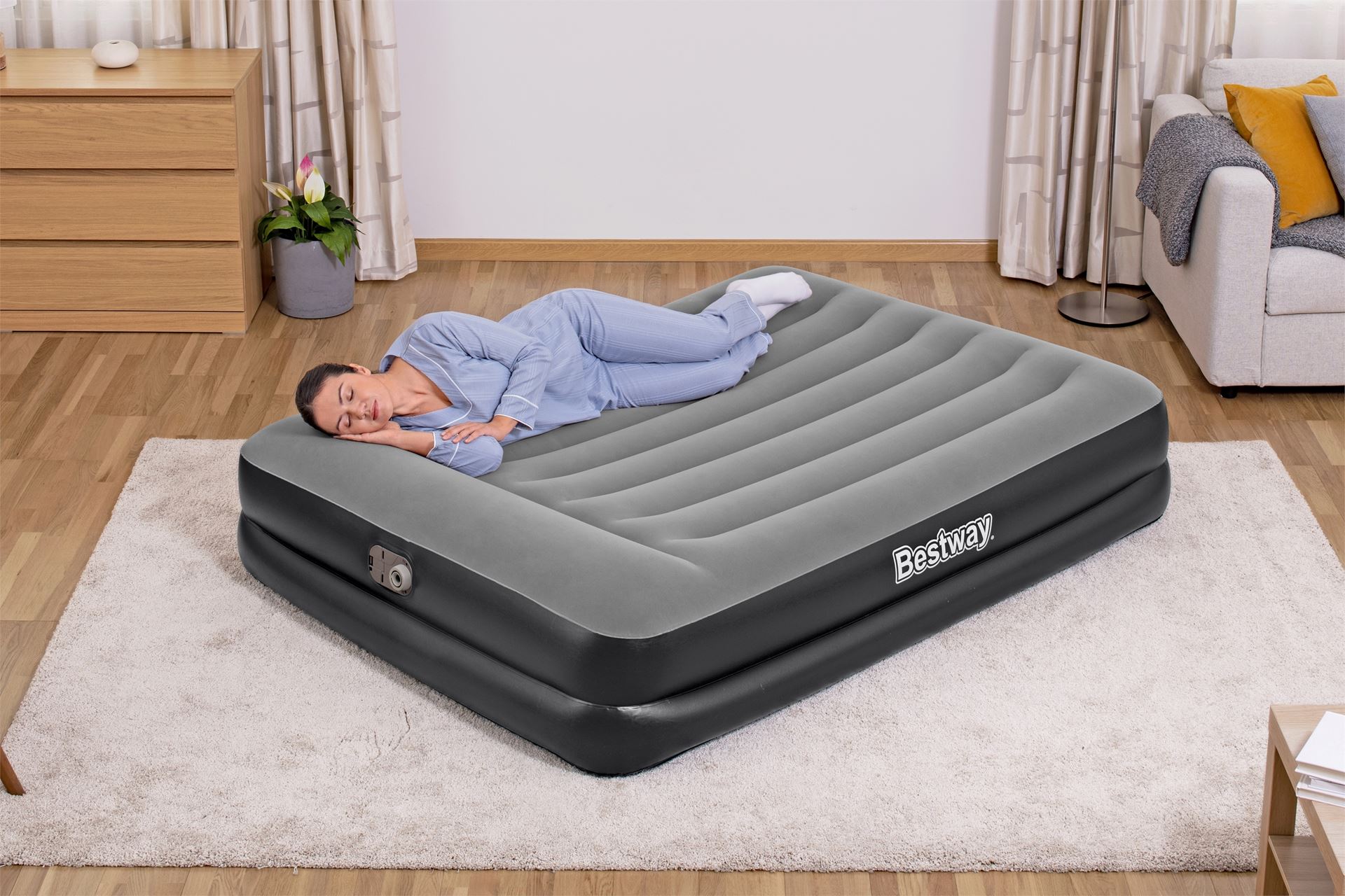 Bestway luchtbed 'Tritech Queen' - 203x152x46 cm - met ingebouwde pomp, leegloopventiel en hoofdkussen - zwart/grijs Bestway-2-03m-x-1-52m-x-46cm-Tritech-Air-Mattress-Queen-Built-in-AC-pump