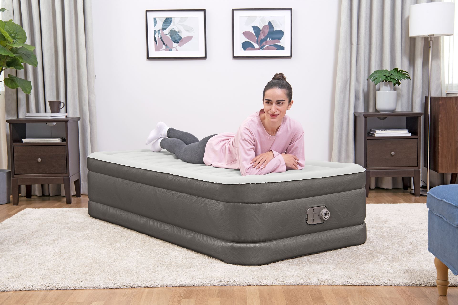 Bestway luchtbed 'Fortech Twin' - 191x97x46 cm - met ingebouwde pomp - bruin/grijs Bestway-1-91m-x-97cm-x-46cm-Fortech-Air-Mattress-Twin-Built-in-AC-pump