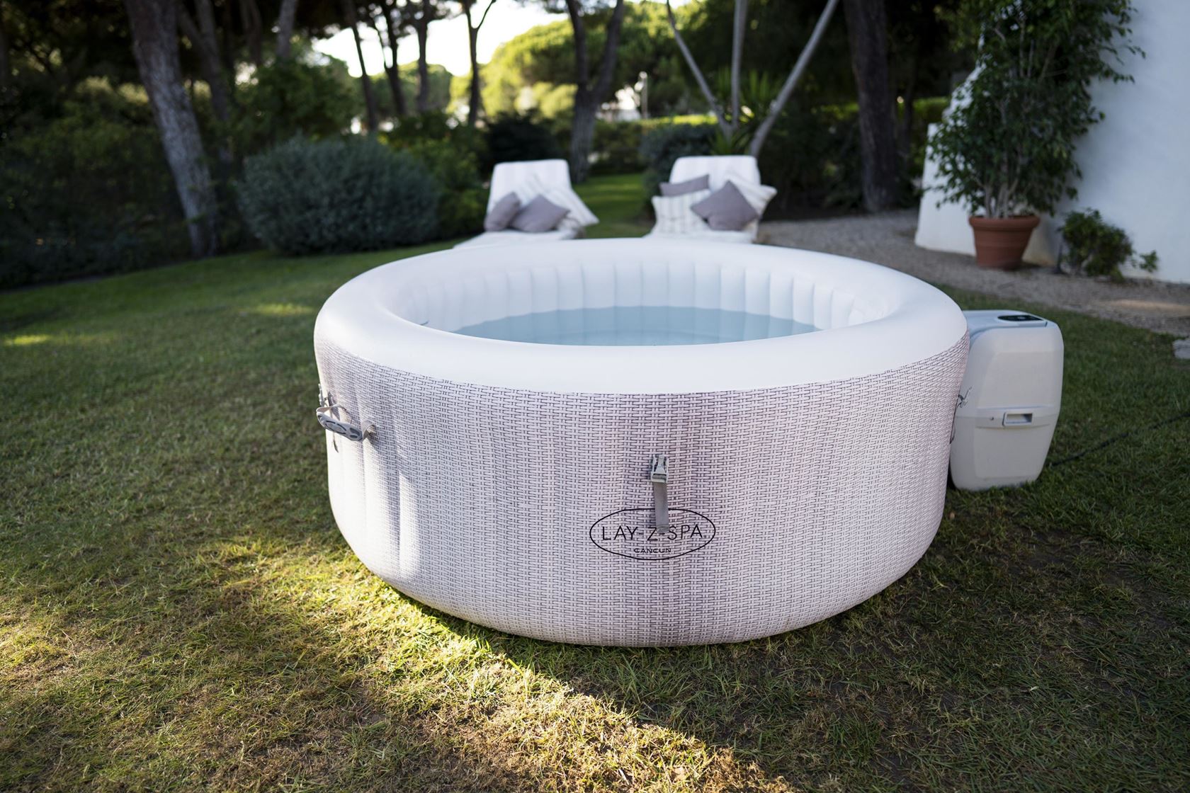 Lay-Z-spa-Cancun-Airjet-180x66-cm-Bestway